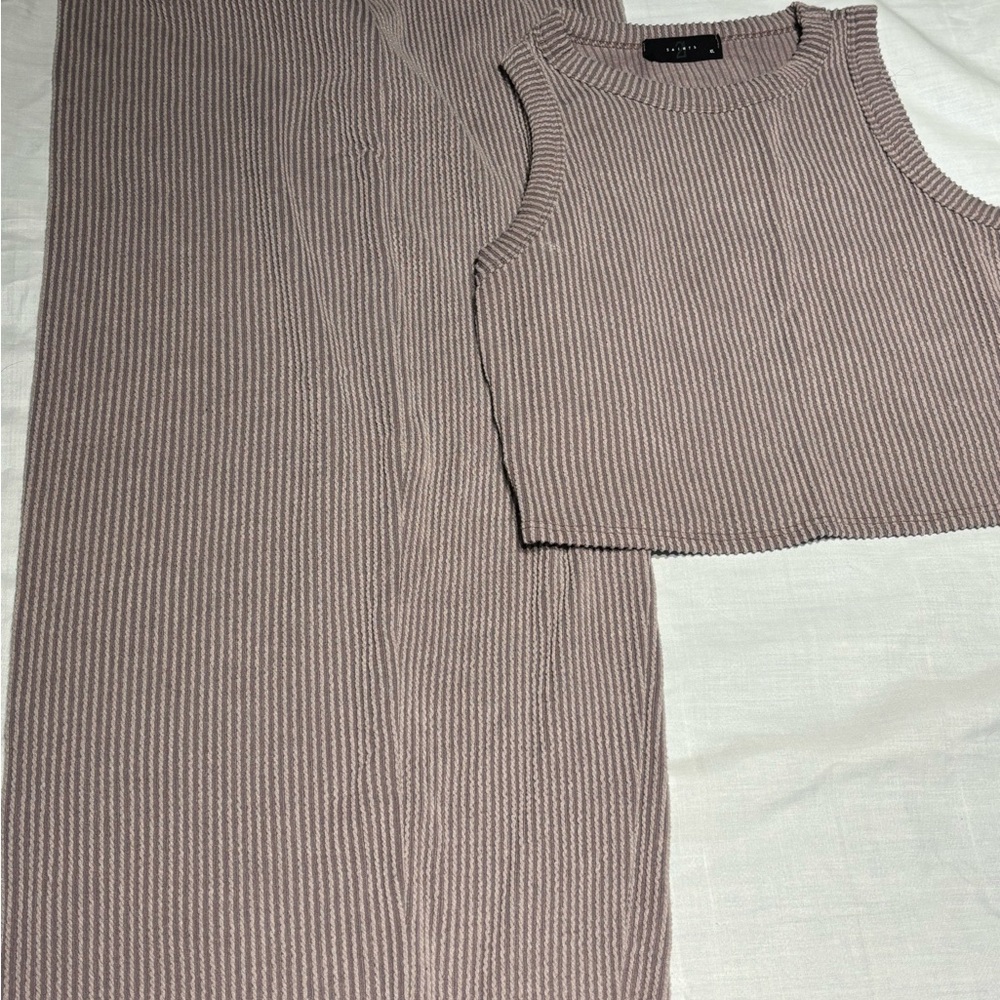 Forever 21 Tan Ribbed Halter Sheath Dress